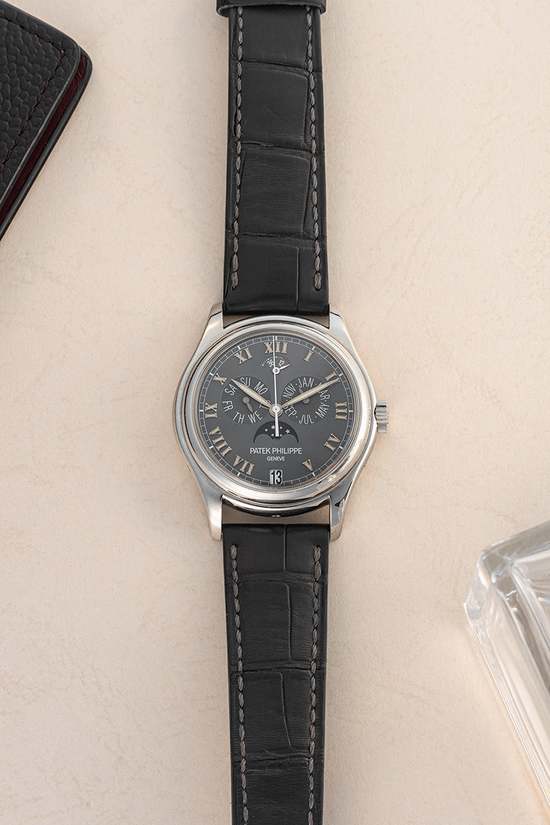 Annual Calendar 5056P