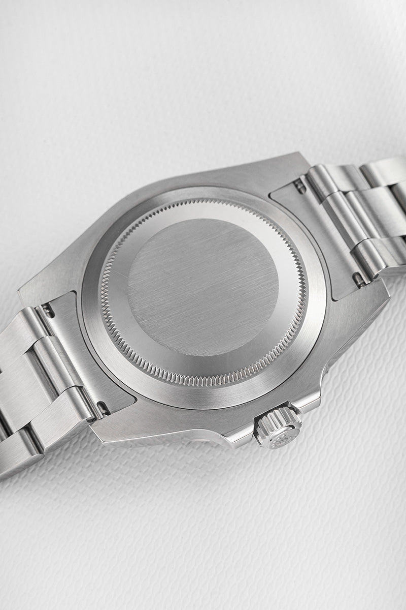 Submariner Date 116610LN