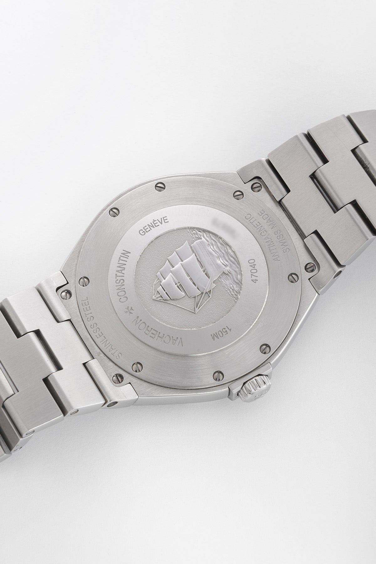 Overseas 47040/B01A "Black Dial"