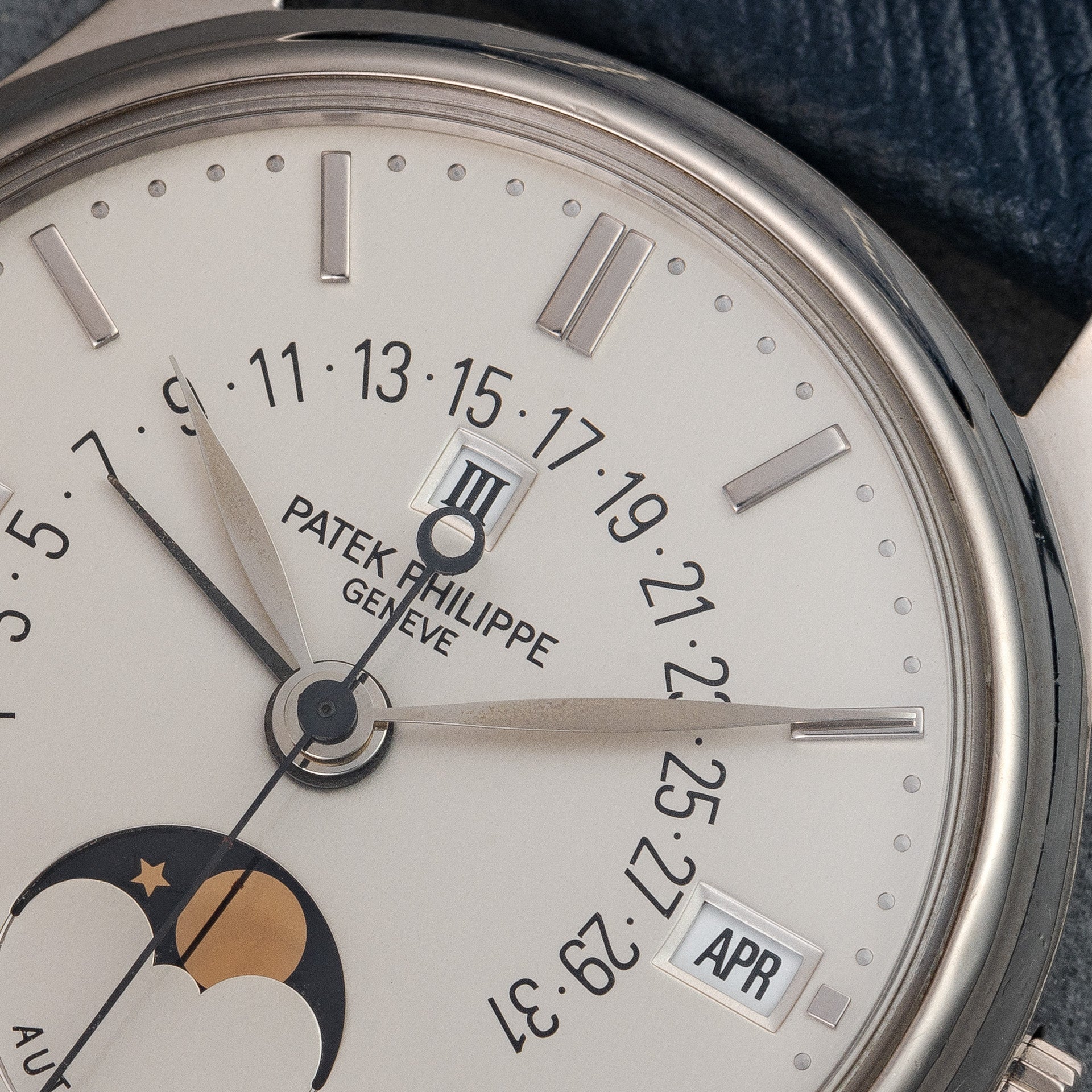 Perpetual Calendar 5050G