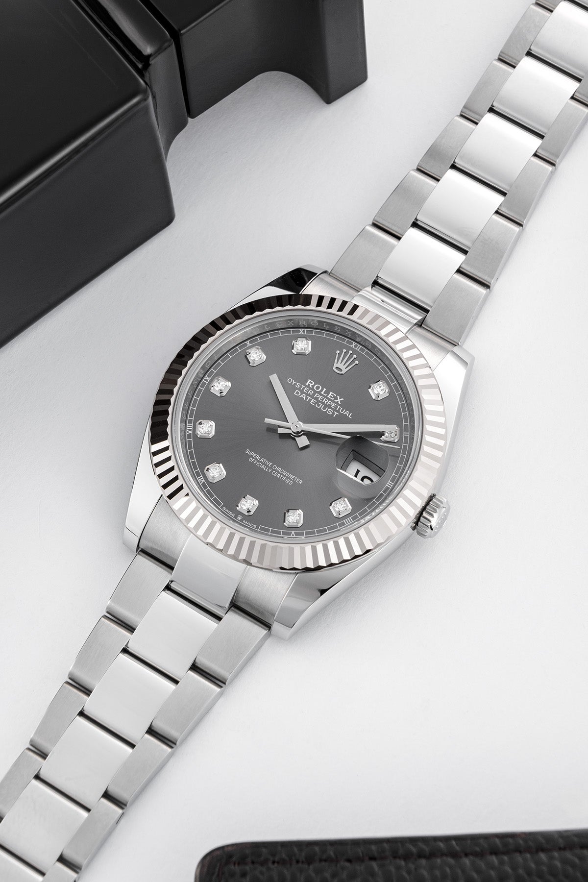 Datejust 126334 "Rhodium Diamonds Dial"