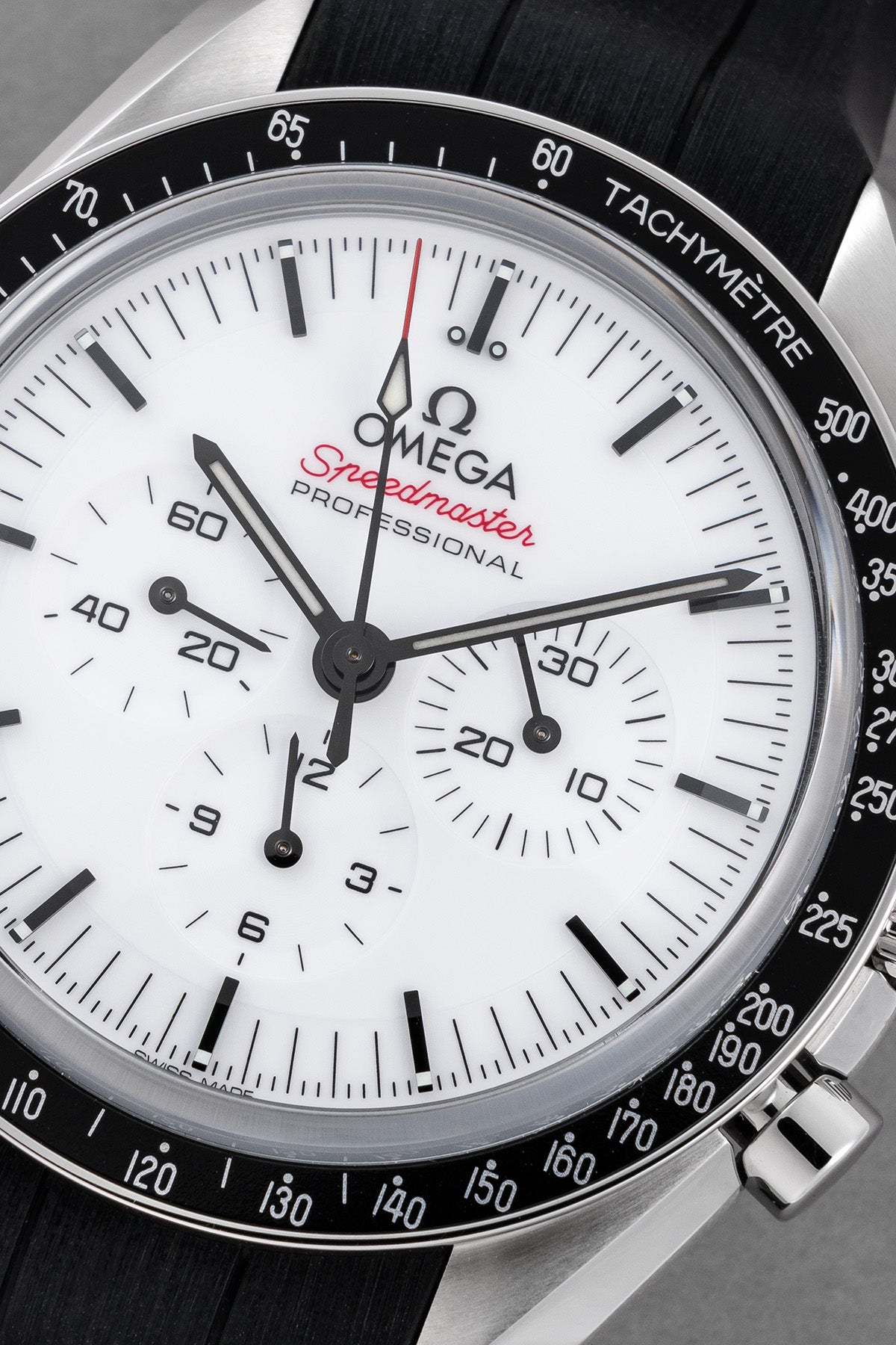 Omega Speedmaster 310.32.42.50.04.001 "Moonwatch"
