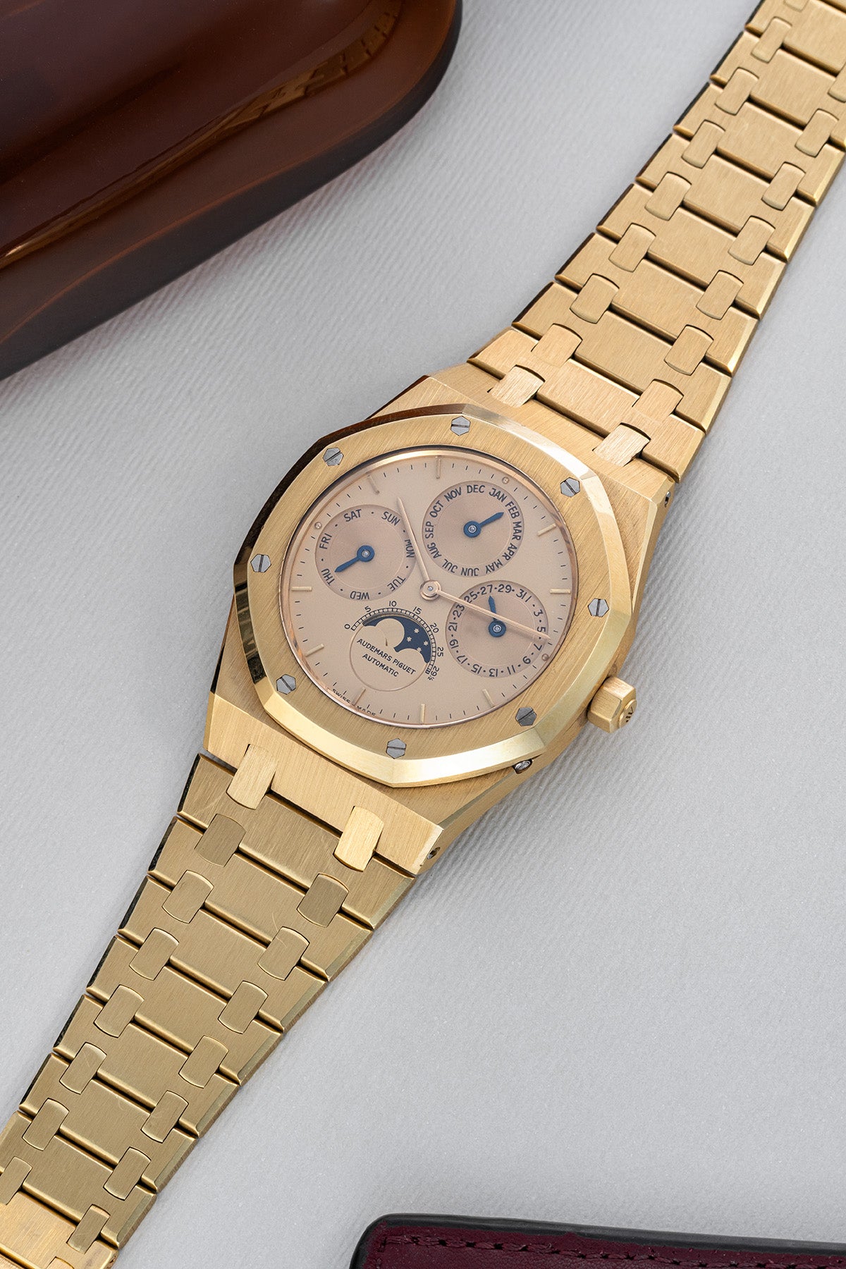 Royal Oak Perpetual Calendar 25654BA