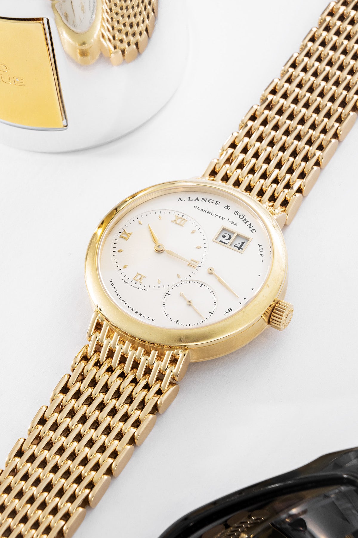 Lange 1 151.021 "Wellendorff Bracelet"