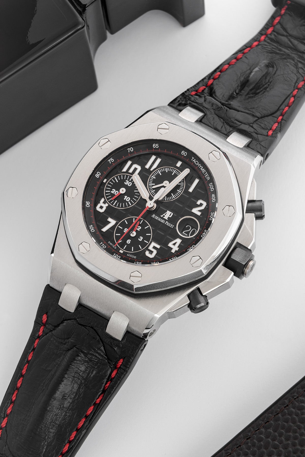 Royal Oak Offshore Chronograph 26470ST "Vampire"