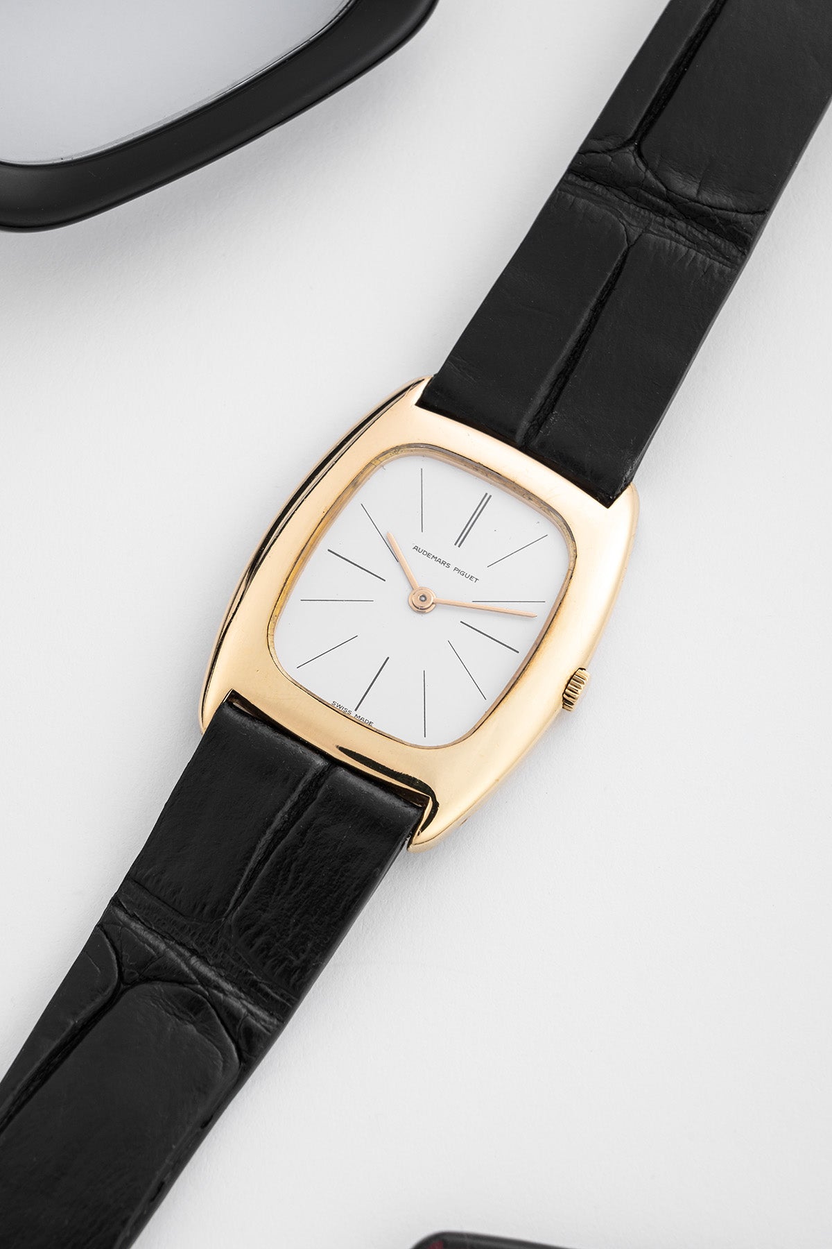 Audemars Piguet "Yellow Gold" Cushion