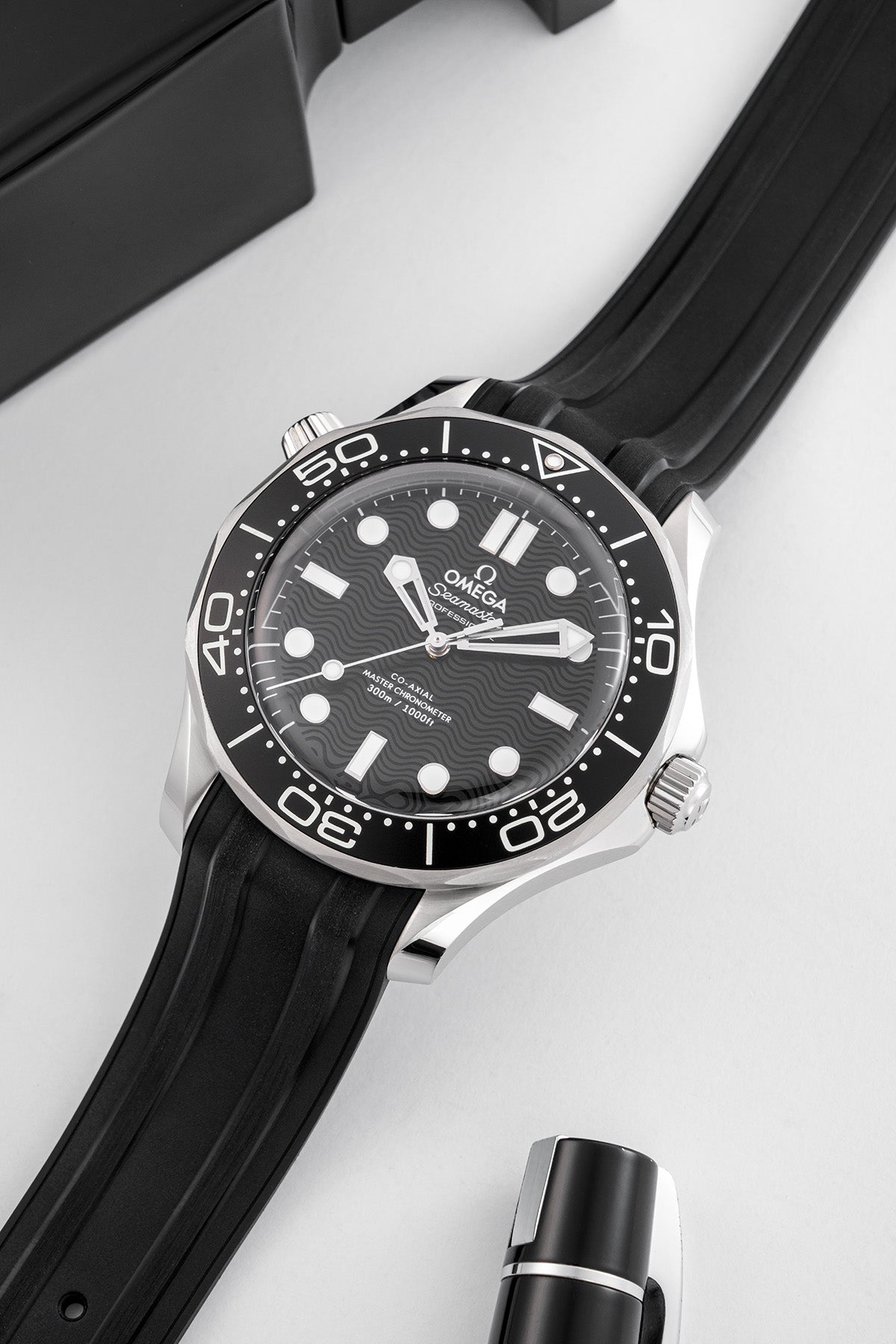 Seamaster Diver 300M 210.32.42.20.01.003