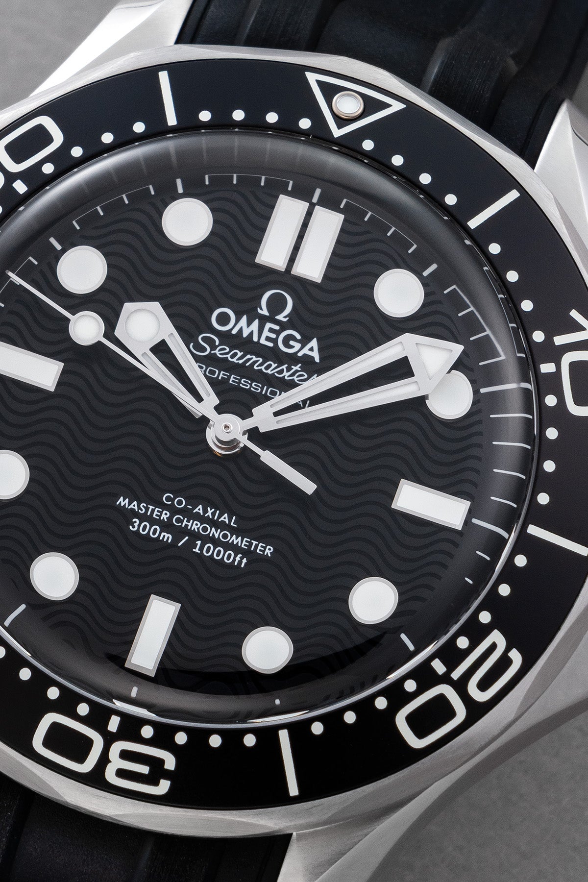 Seamaster Diver 300M 210.32.42.20.01.003