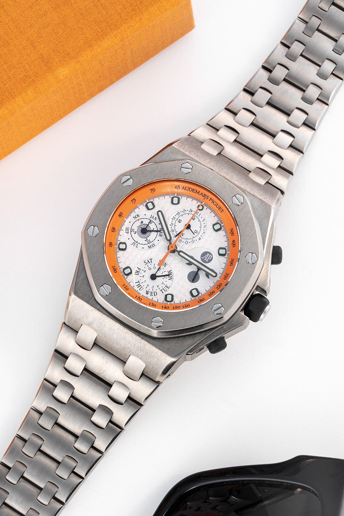 Royal Oak Offshore Perpetual Calendar Chronograph 25854TI