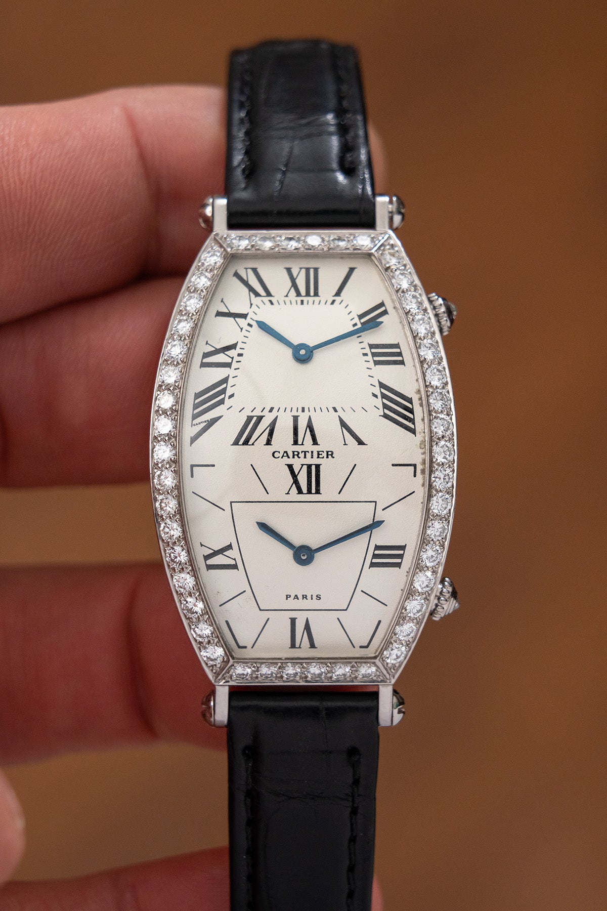 Cartier Tonneau 2459 WG "Dual Time"