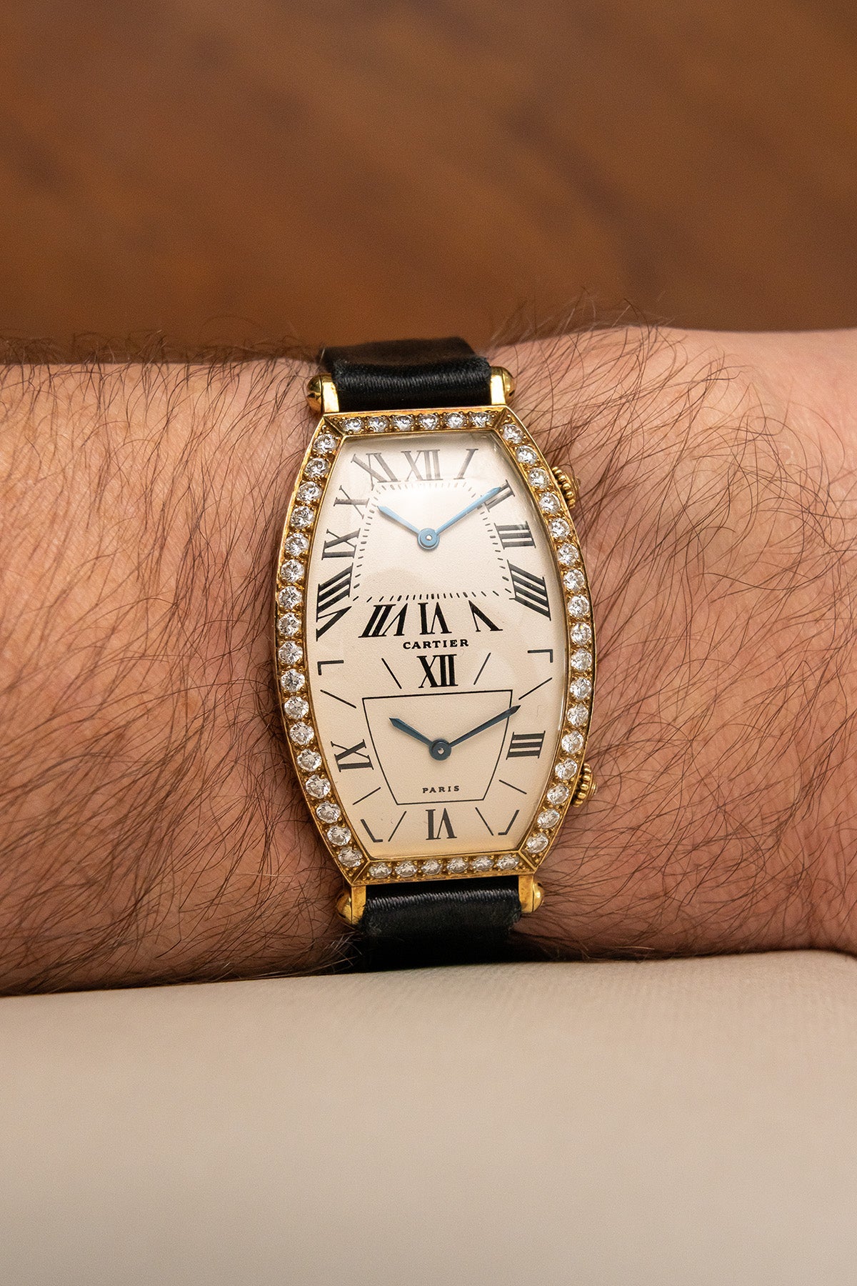 Cartier Tonneau YG "Dual Time"