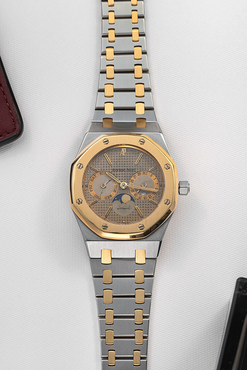 Royal Oak Day-Date 25594SA