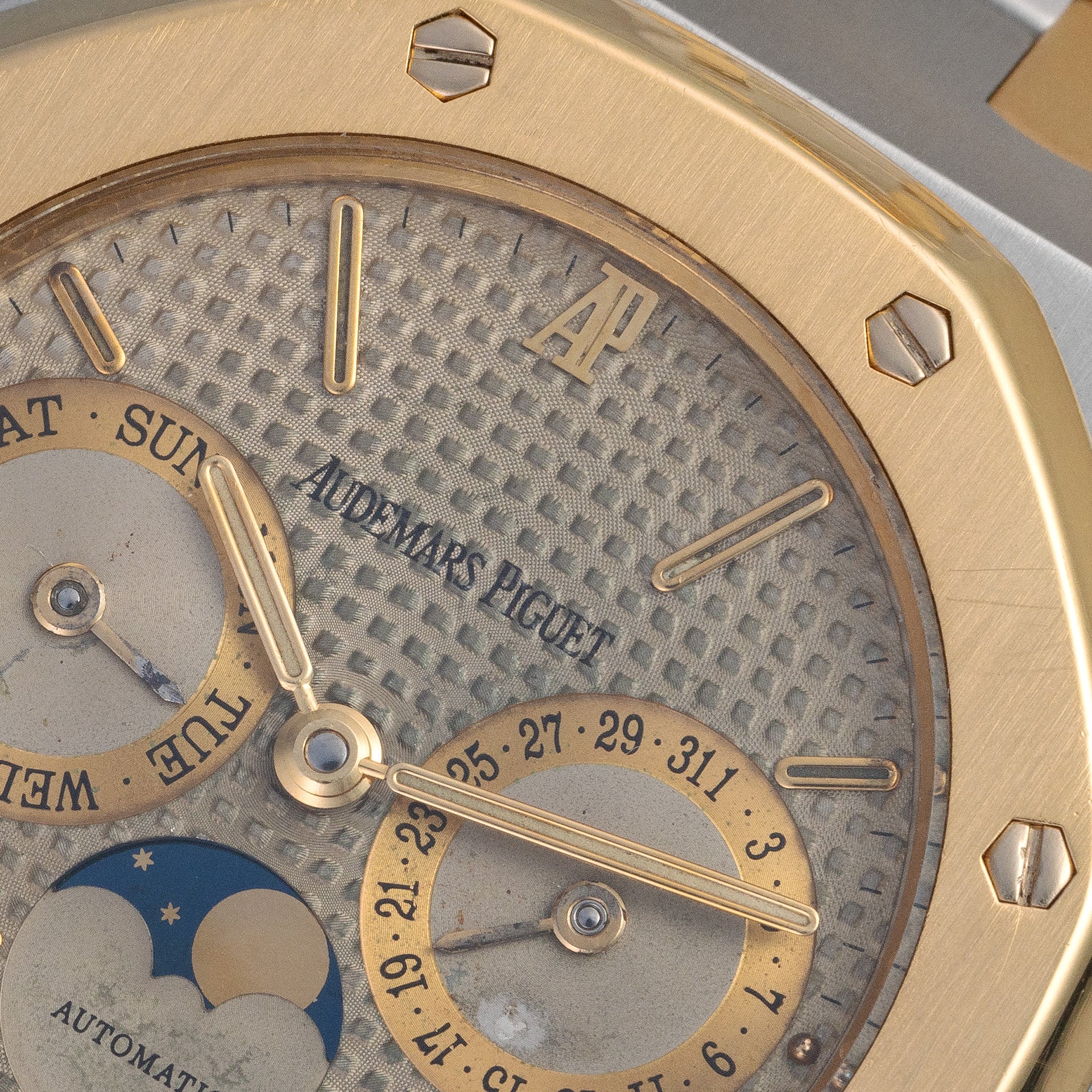 Royal Oak Day-Date 25594SA